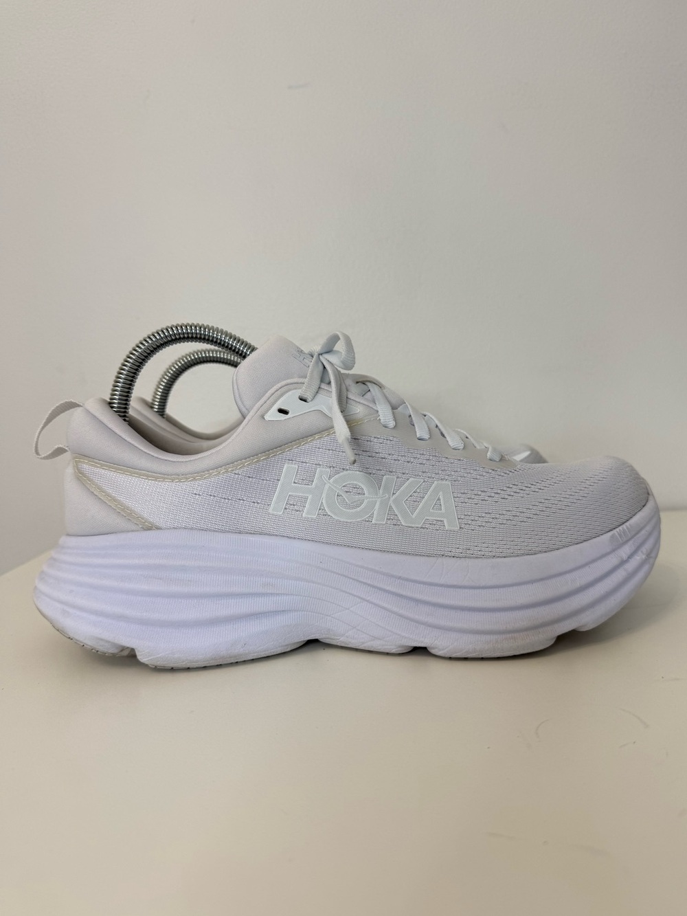 Hoka Bondi 8 White Sneaker Men's Size 8 Road Running Walking 1123202 WWH Comfort